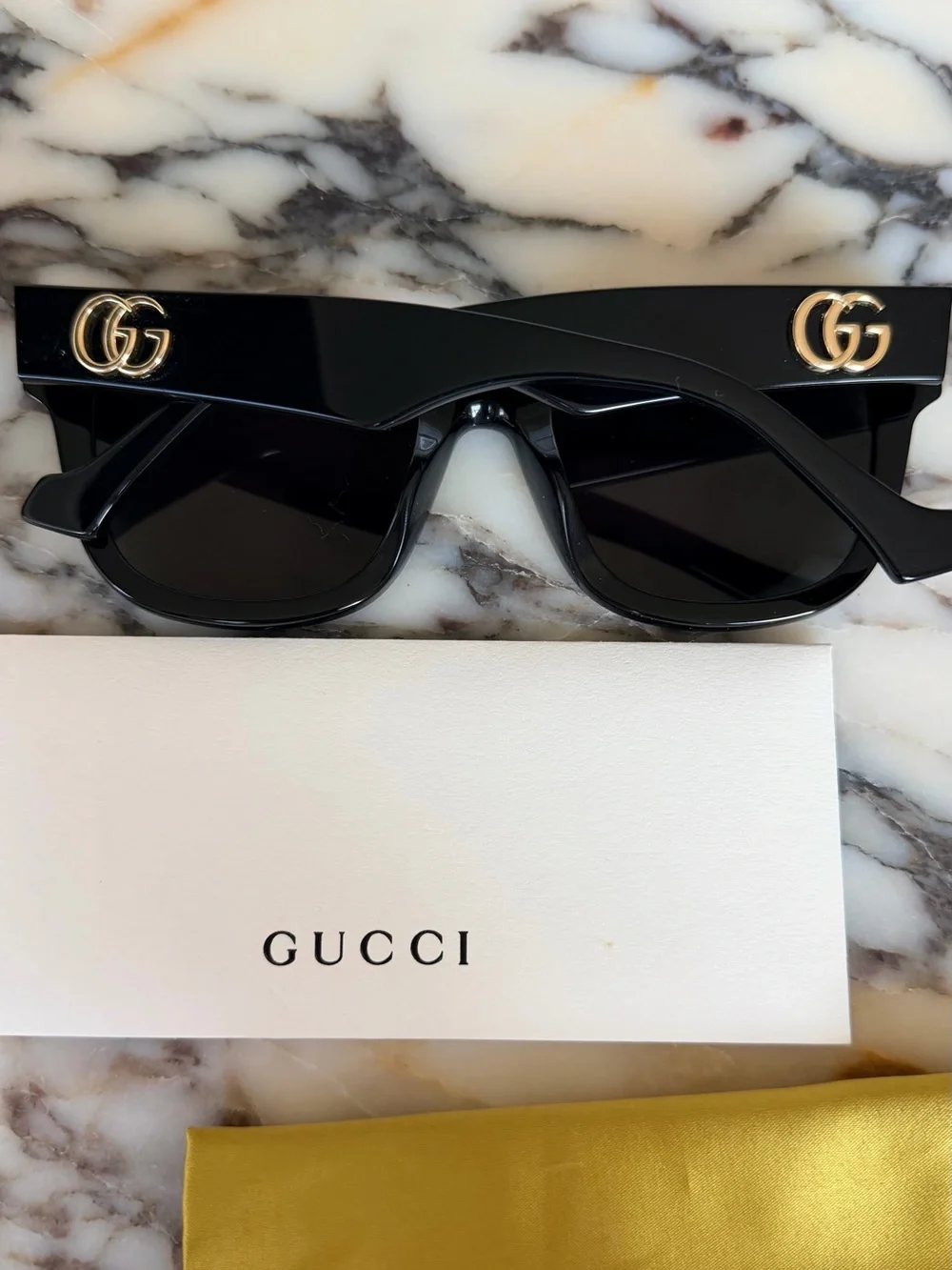 Gucci black sunglasses